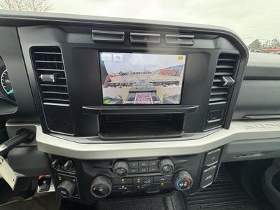 2024 Ford F-600 w/ Century 10S Carrier