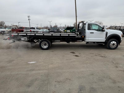 2024 Ford F-600 w/ Century 10S Carrier