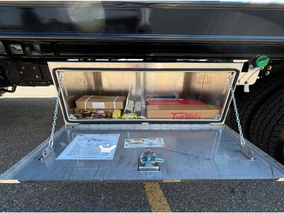 2024 Ford F-600 w/ Century 10S Carrier