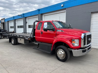 2025 Ford F-650 w/ Century 12S Carrier