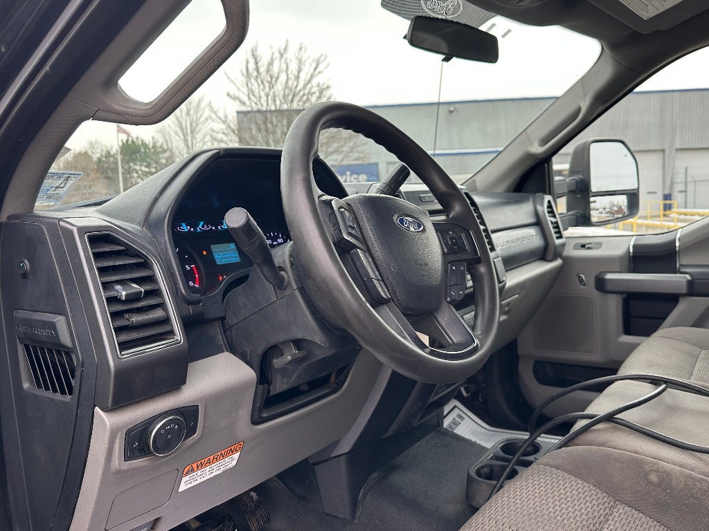 2019 Ford F-450 F Series Super Duty XL with a Jerr-Dan MPL-NG