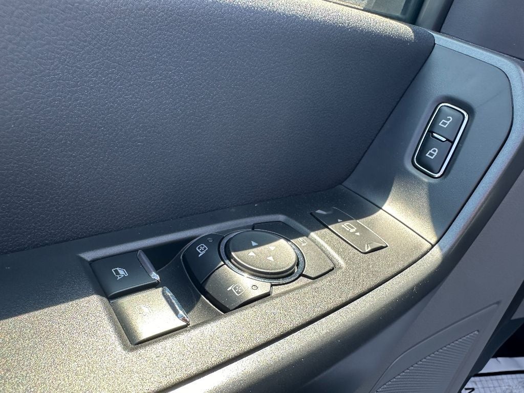 2023 Ford F-550 F Series Super Duty *CALIFORNIA COMPLIANT* CENTURY 19.5' ST