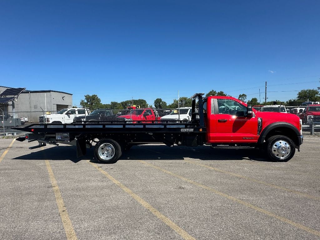 2024 Ford F-550 F Series Super Duty XLT WITH A 19.5' CENTURY STEEL