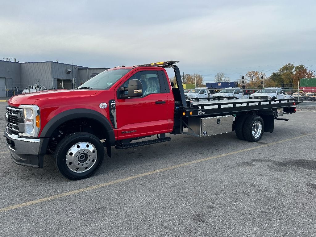 2023 Ford F-550 F Series Super Duty 4X4 WITH A CENTRUY 19.5' STL