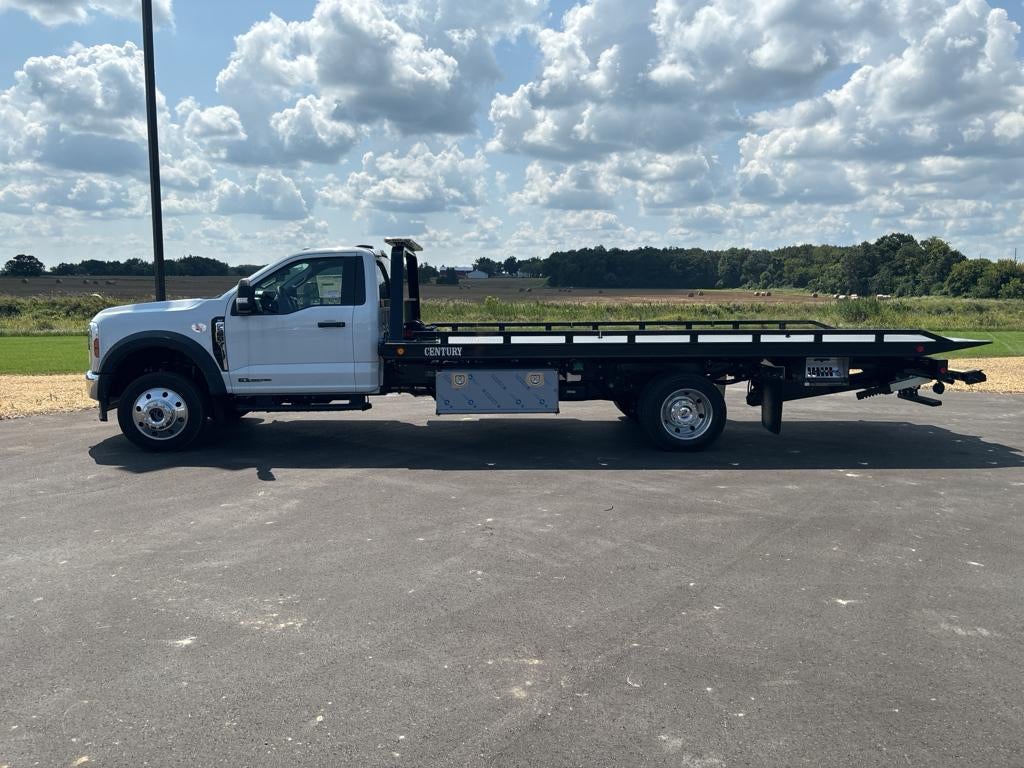 2024 Ford F-550 F Series Super Duty w/ Century 10S Carrier