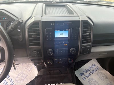 2022 Ford F-550 F Series Super Duty w/ Century 10S Carrier