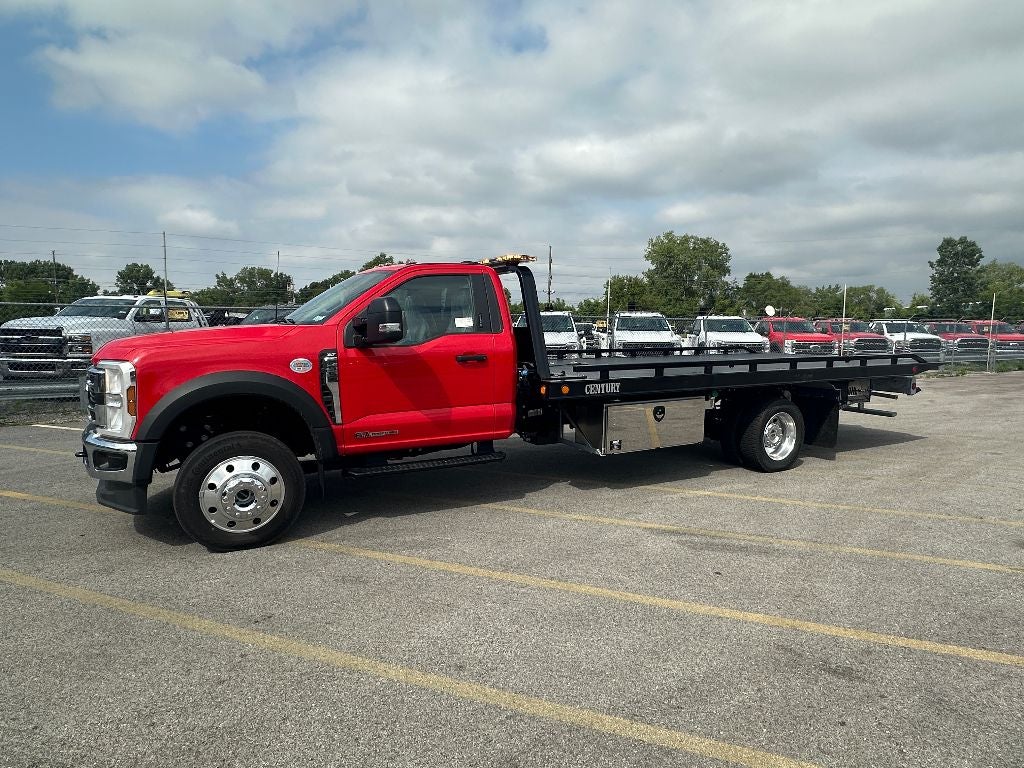 2024 Ford F-550 F Series Super Duty XLT 4X4 WITH A 19.5' CENTURY STEEL
