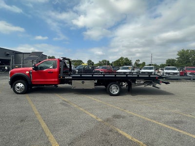 2024 Ford F-550 F Series Super Duty XLT 4X4 WITH A 19.5' CENTURY STEEL