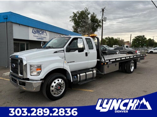 2025 Ford F-750 w/ Century 12S Carrier