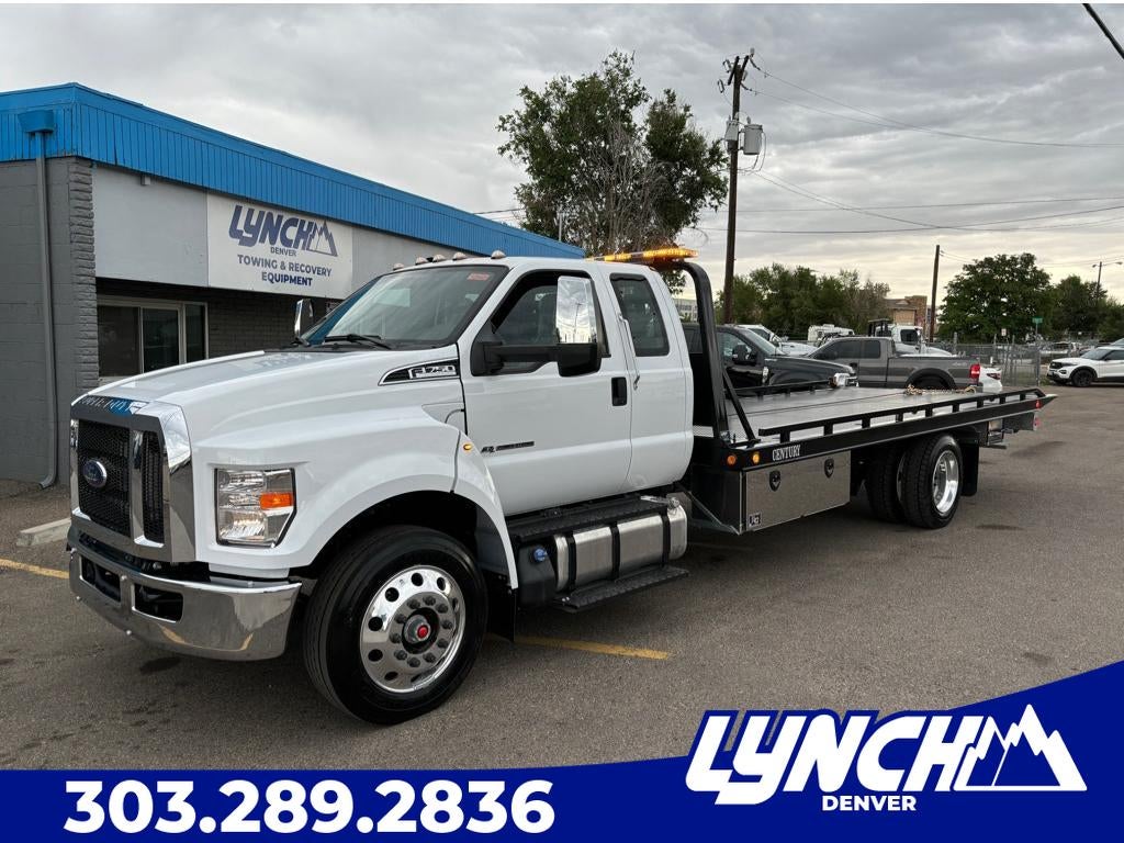 2025 Ford F-750 w/ Century 12S Carrier