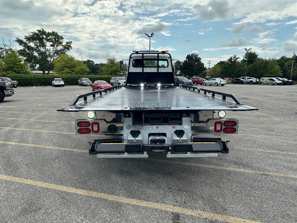 2025 Freightliner M2 106 Medium Duty WITH A CENTURY 21.5' STEEL CARRIER