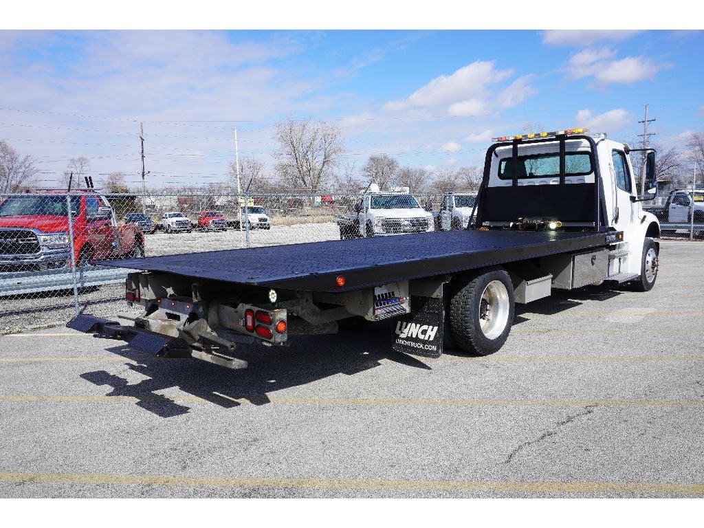 2022 Freightliner M2 106 Medium Duty WITH A CENTURY 21.5' STEEL CARRIER