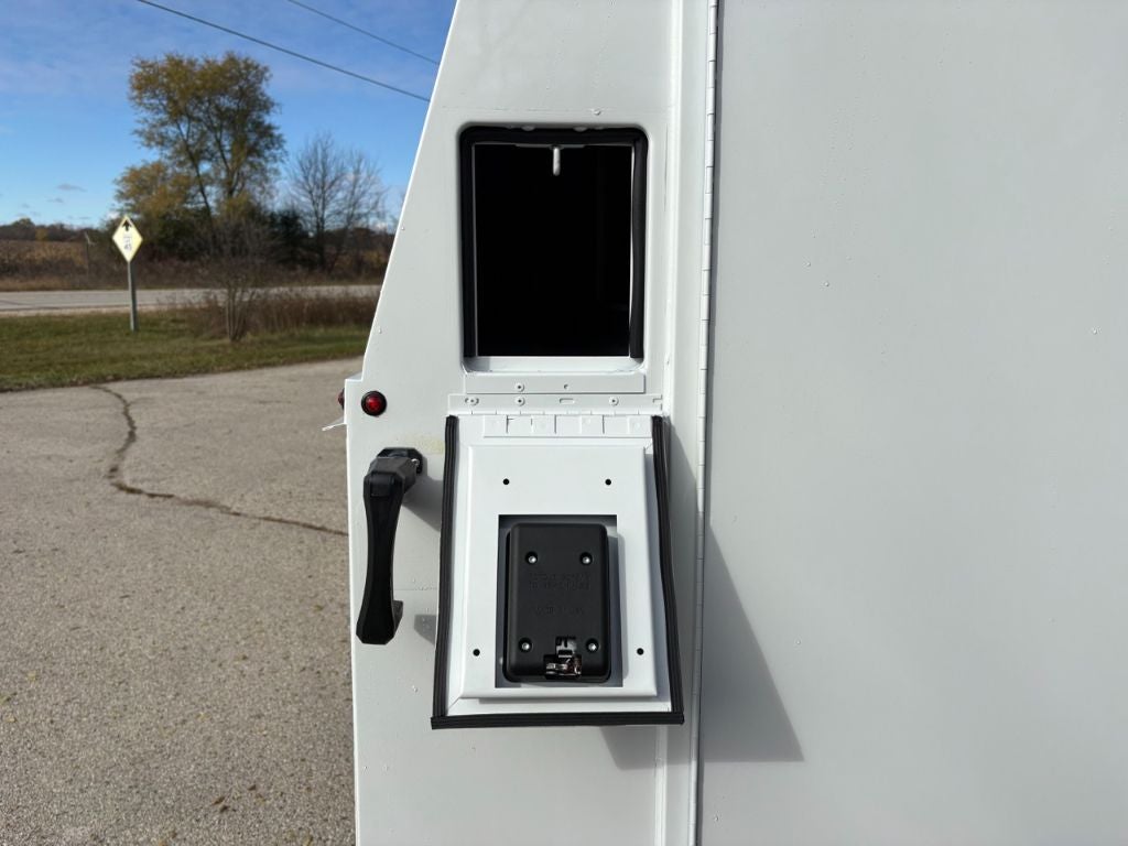 2025 Chevrolet Express 3500 11' Knapheide KUV Body