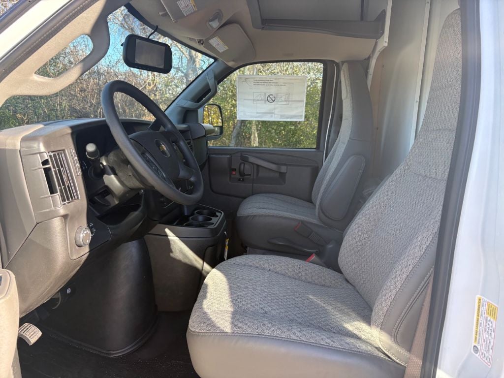2025 Chevrolet Express 3500 12' Bay Bridge Van Body