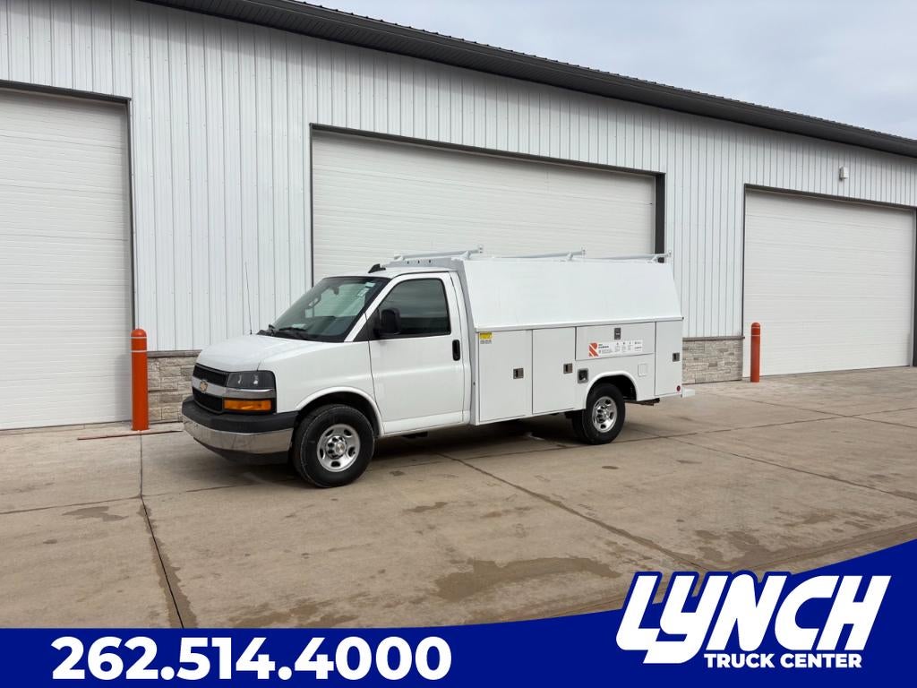 2025 Chevrolet Express 3500 11' Monroe CSV Body