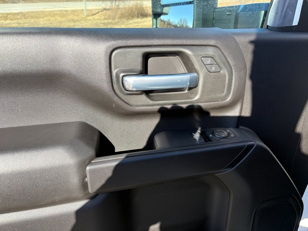 2026 Chevrolet Silverado 3500 11' Monroe Service Body