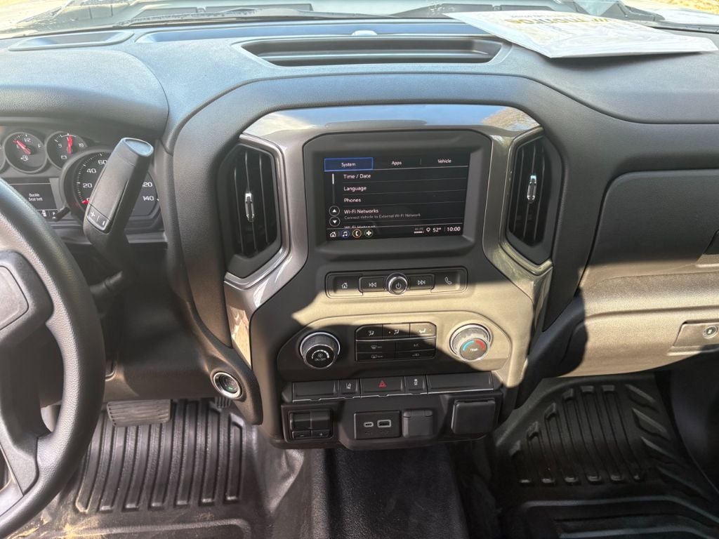 2025 Chevrolet Silverado 3500 11' Monroe Service Body