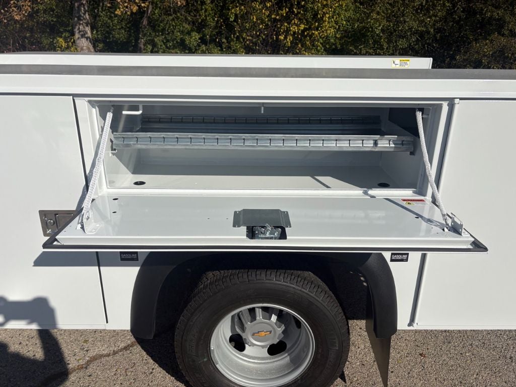 2025 Chevrolet Silverado 3500 11' Monroe Service Body