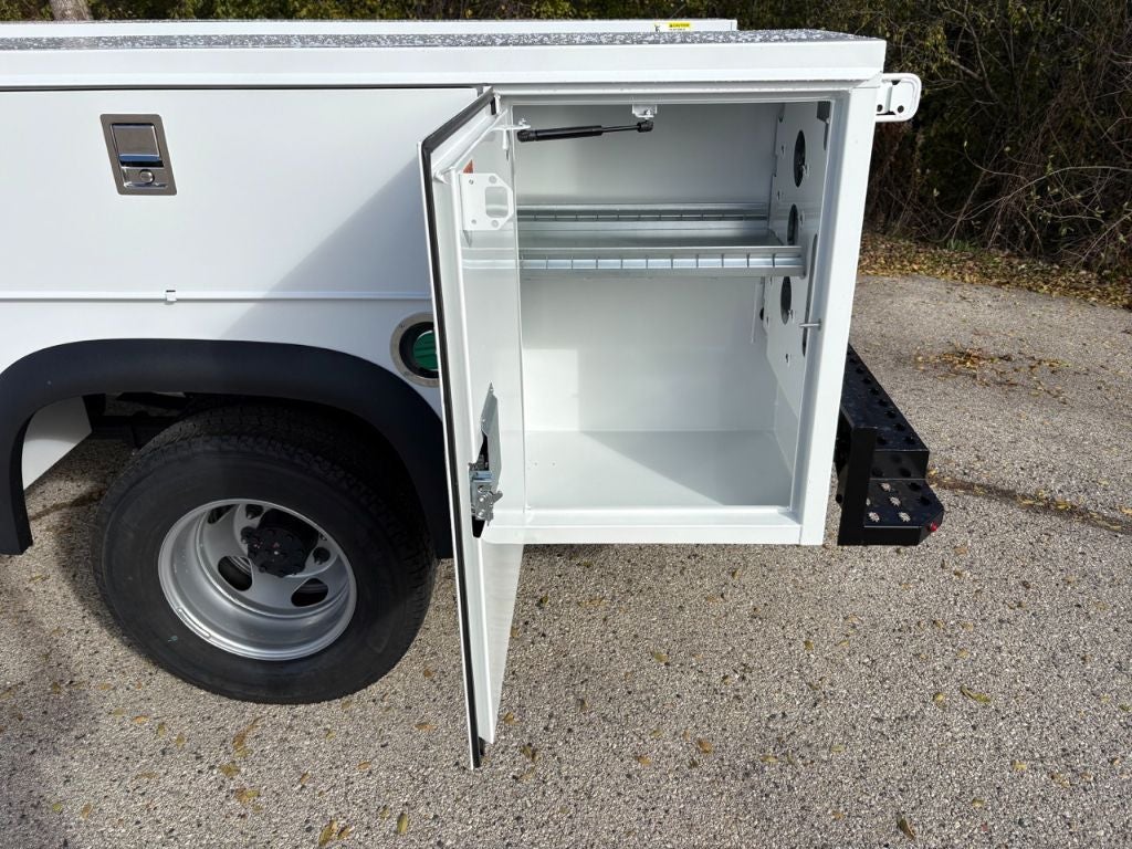 2025 Chevrolet Silverado 3500 11' Monroe Service Body