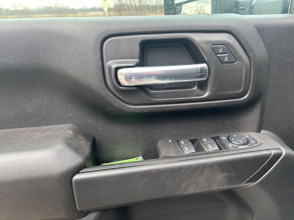 2025 Chevrolet Silverado 3500 9' Monroe Service Body