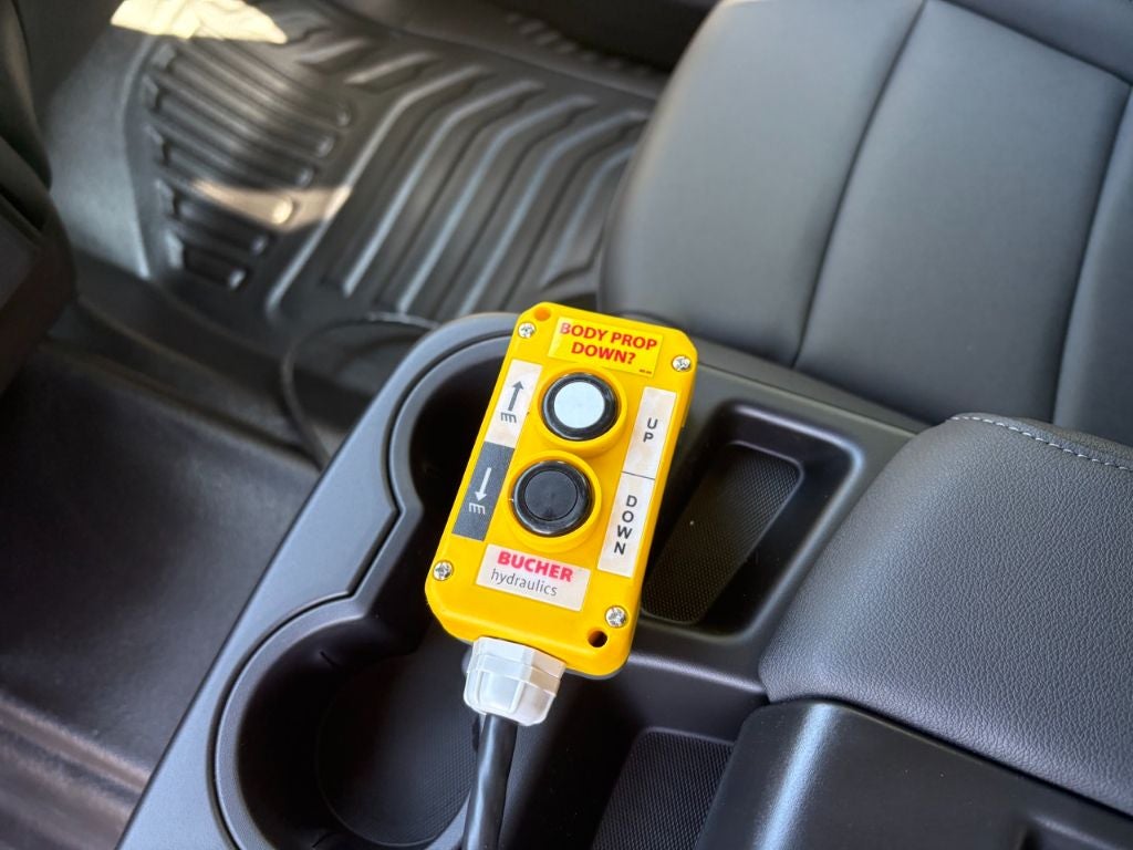 2025 Chevrolet Silverado 3500 9' Monroe Dump Body