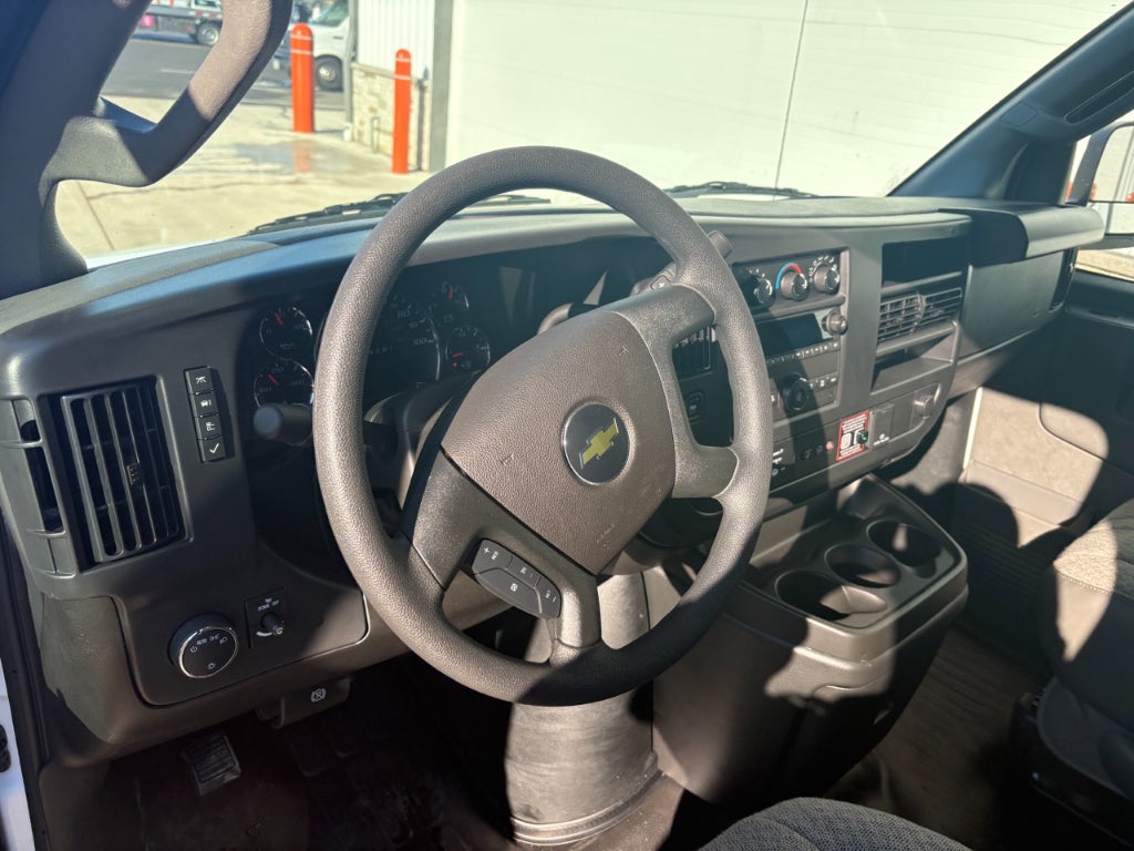 2025 Chevrolet Express 2500 Cargo Van