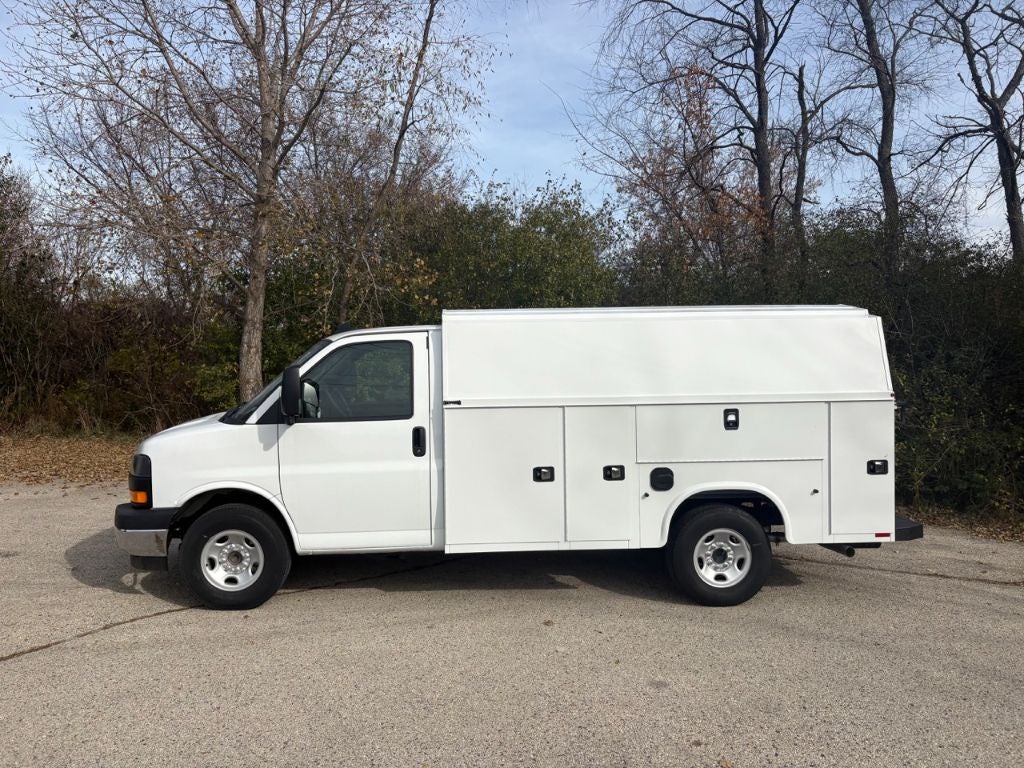 2025 GMC Savana 3500 11' Knapheide KUV Body