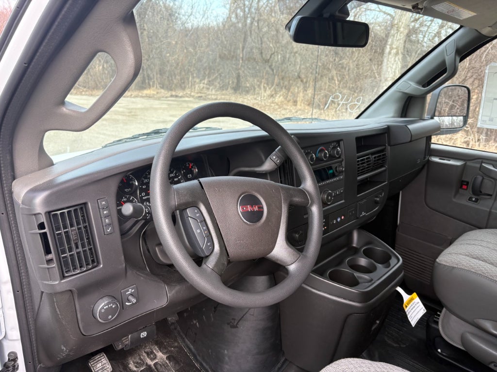 2026 GMC Savana 3500 Base
