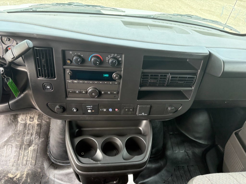2026 GMC Savana 3500 Base