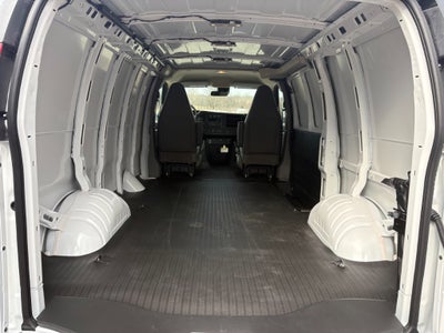 2026 GMC Savana 3500 Base