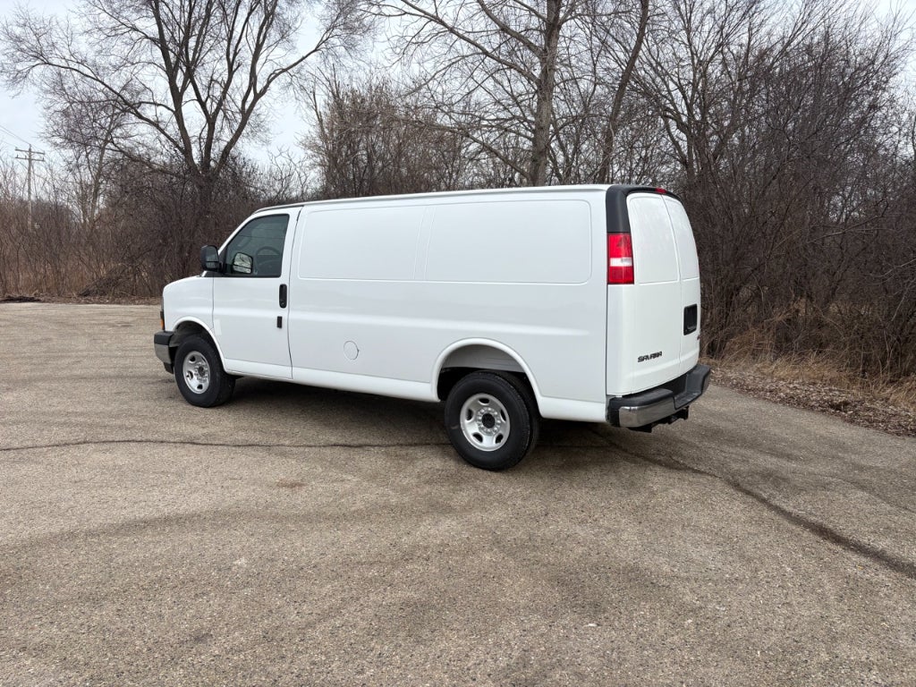 2026 GMC Savana 3500 Cargo Van
