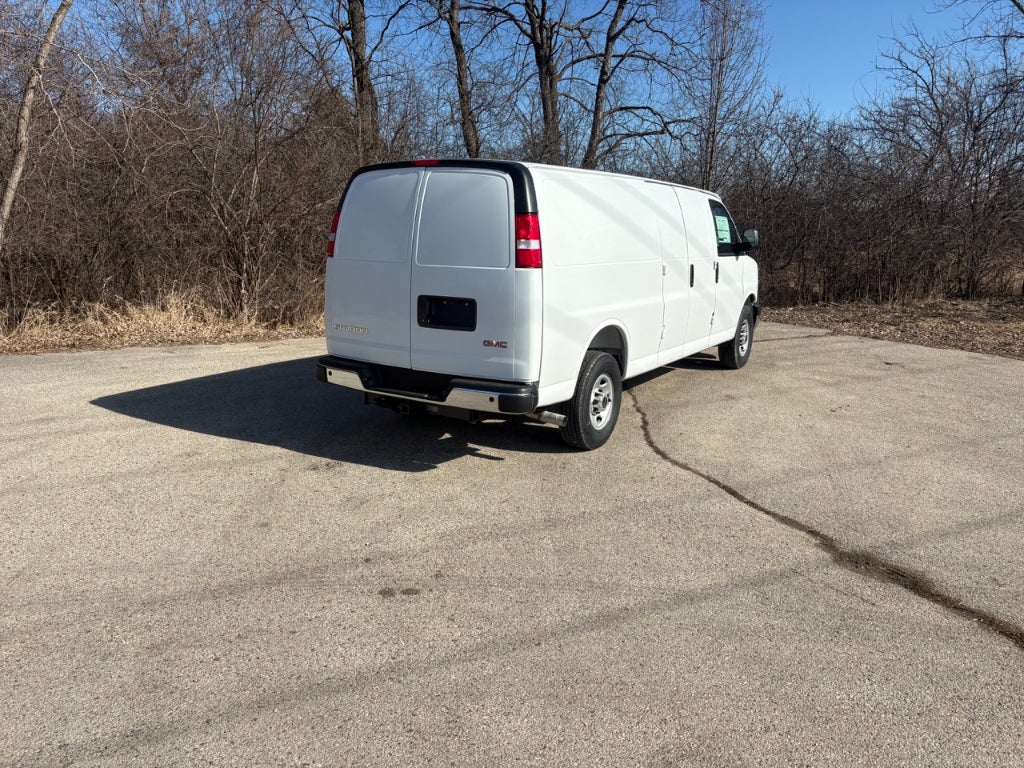 2026 GMC Savana 3500 Cargo Van