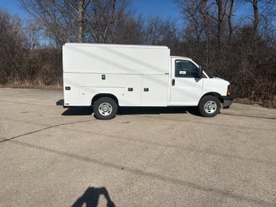 2026 Chevrolet Express 3500 11' Knapheide KUV Body