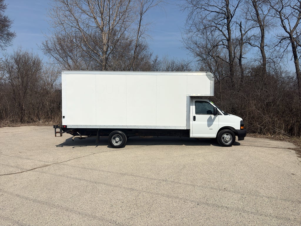 2021 Chevrolet Express 3500 16' Rockport Van Body