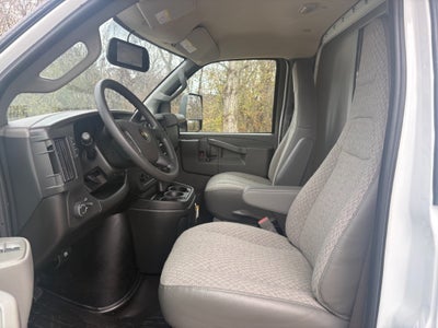 2025 Chevrolet Express 3500 15' Bay Bridge Van Body
