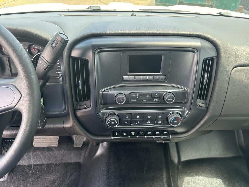 2024 Chevrolet Silverado 5500HD GM515 11' Reading Service Body