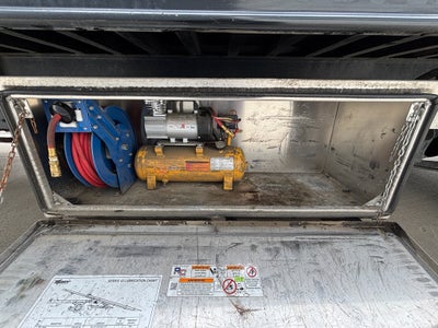 2022 Chevrolet Silverado 6500HD GM515 w/ Century 10S Carrier