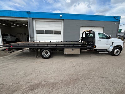 2022 Chevrolet Silverado 6500HD GM515 w/ Century 10S Carrier