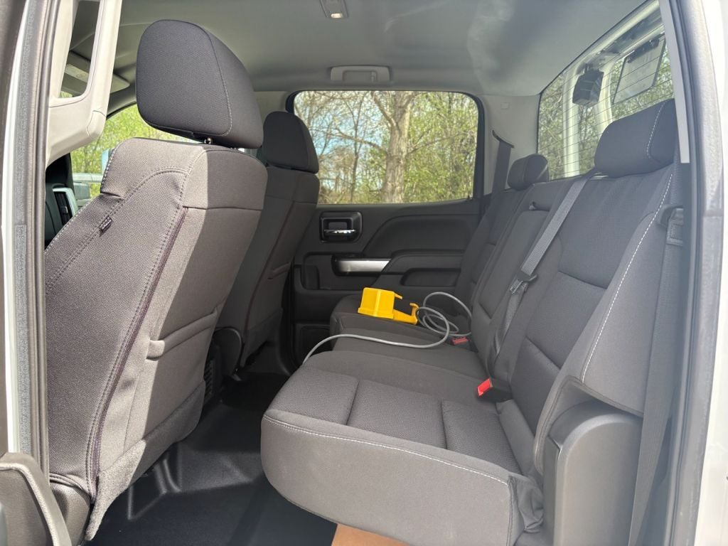 2023 Chevrolet Silverado 6500HD GM515 w/ Century 2465 Wrecker