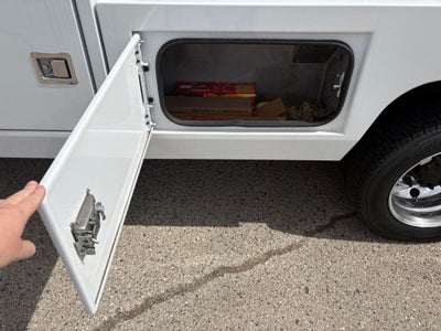 2023 Chevrolet Silverado 6500HD GM515 w/ Century 2465 12-ton wrecker