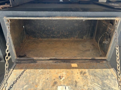 2001 International 4700 MV EC