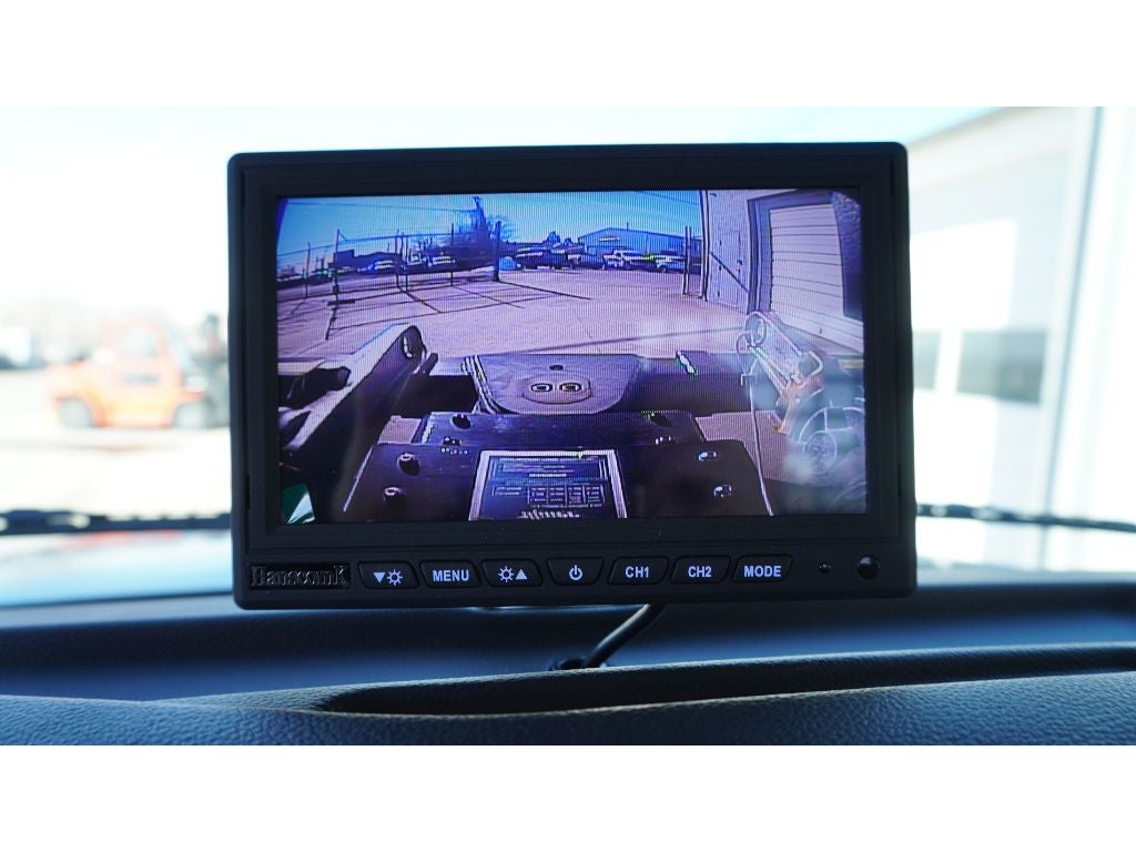 2024 Peterbilt 567 w/ Century 30S Industrial Carrier