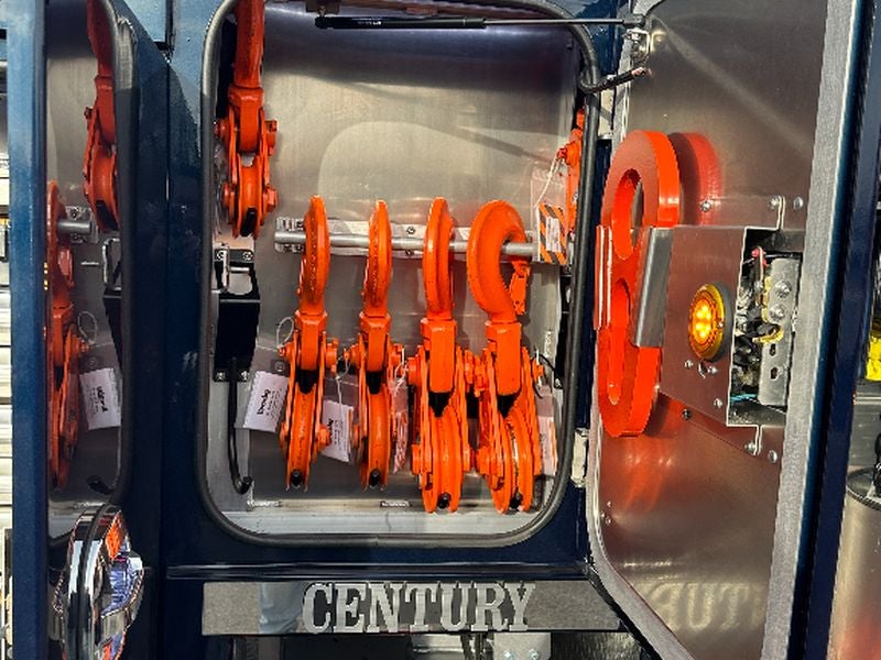 2026 Peterbilt 567 WITH A CENTURY 1150 ROTATOR