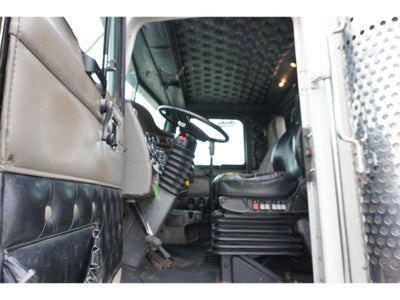 2002 Kenworth W900 W900