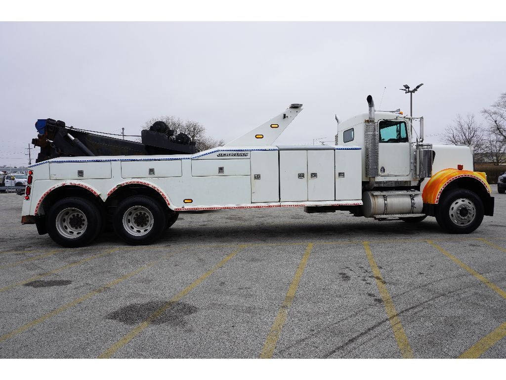 2002 Kenworth W900 W900