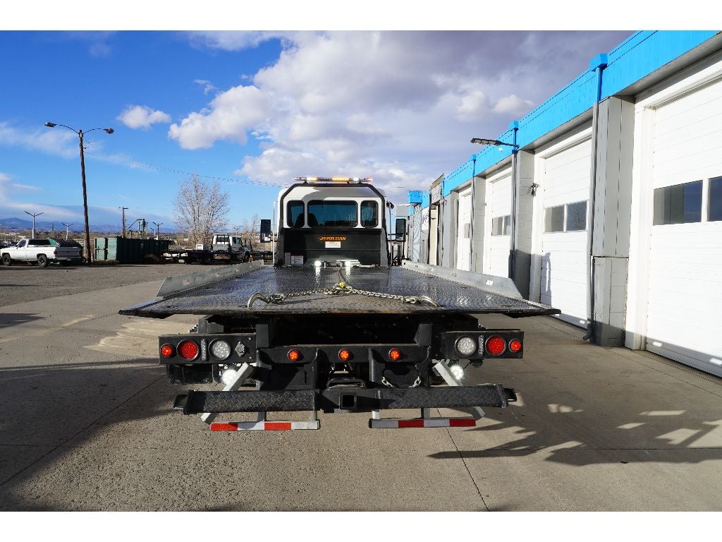 2025 Kenworth T280 BASIC