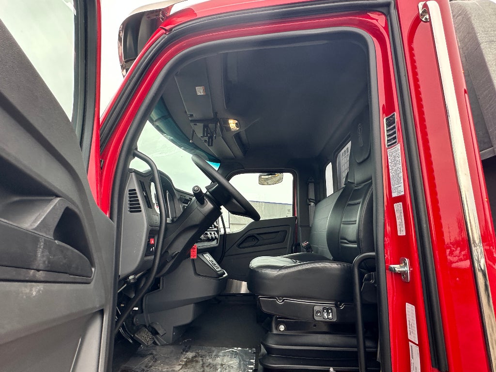 2024 Kenworth T480 CALIFORNIA COMPLIANT CENTURY 29' WD IND