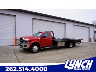 2024 RAM 5500 Chassis w/ Century 10S Carrier