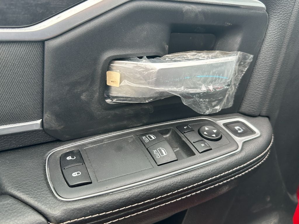 2024 RAM 5500 Chassis SLT WITH A CENTURY 19.5' STEEL CARRIER