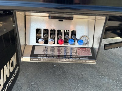 2024 RAM 5500 Chassis w/ Century 10S Carrier